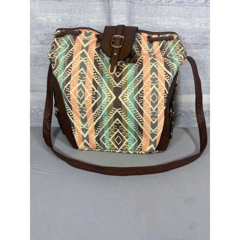 Unbranded Bucket‎ Bag Women Medium Multicolor Aztec Canvas Drawstring Backpack